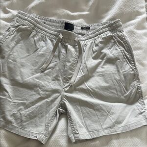 H&M Light Gray Men’s Drawstring Relaxed Fit Athletic Shorts